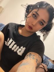 Mona