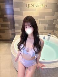 Hitomi
