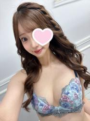 Hitomi